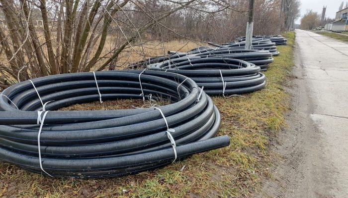 Будівництво нового напірного трубопроводу господарсько-побутової каналізації від КНС в Ревному продовжать в 2022 році