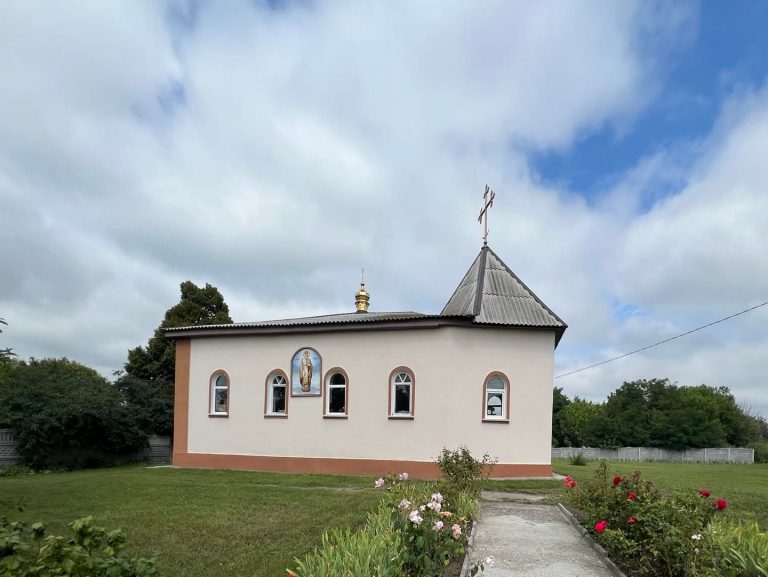 Мартусівська релігійна громада переходить до Православної Церкви України