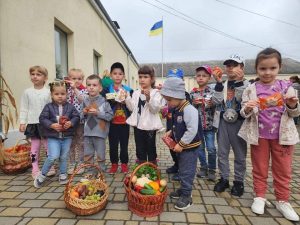 У закладах освіти пройшли благочинні акції на підтримку ЗСУ