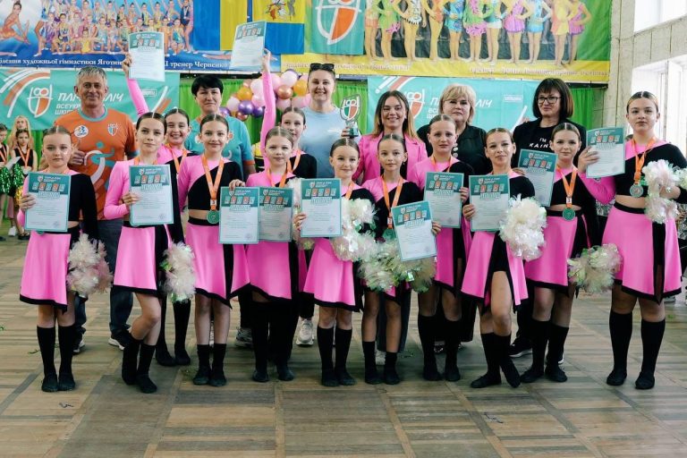 Команда «Dream Team» з черліденгу взяли участь у ІІІ районному етапі Всеукраїнських змагань «Пліч-о-пліч Всеукраїнські шкільні ліги» у Яготині і зайняли 3 почесне місце!