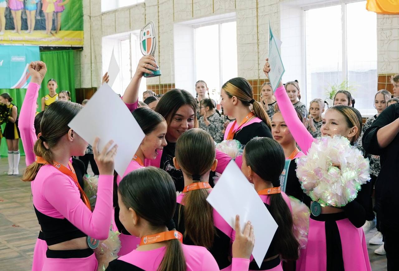Команда «Dream Team» з черліденгу взяли участь у ІІІ районному етапі Всеукраїнських змагань «Пліч-о-пліч Всеукраїнські шкільні ліги» у Яготині і зайняли 3 почесне місце!