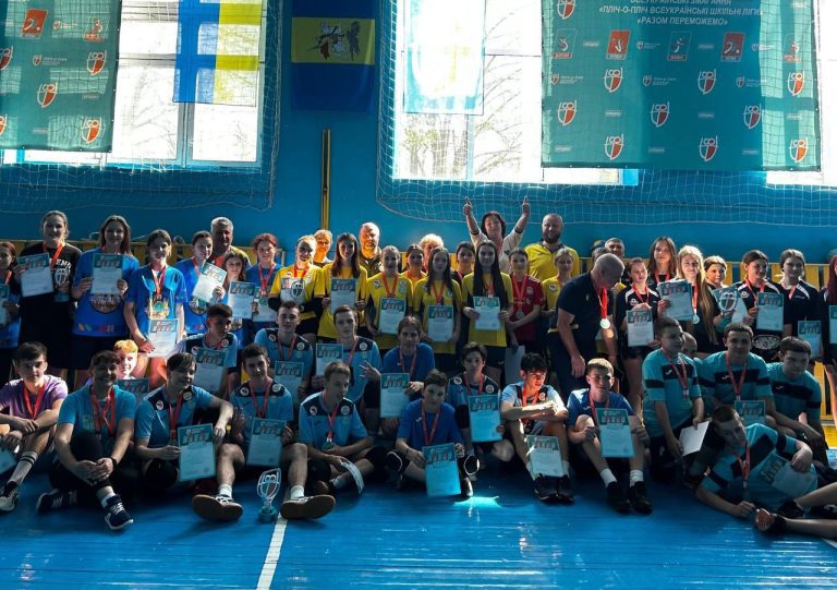 Команди Бориспільського району змагались за перші місця у третьому етапі Всеукраїнських шкільних ліг пліч-о-пліч