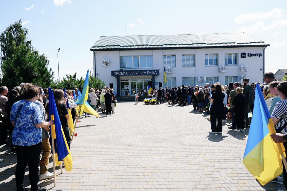 Гірська громада попрощалася з Героєм - Володимиром Яцютою