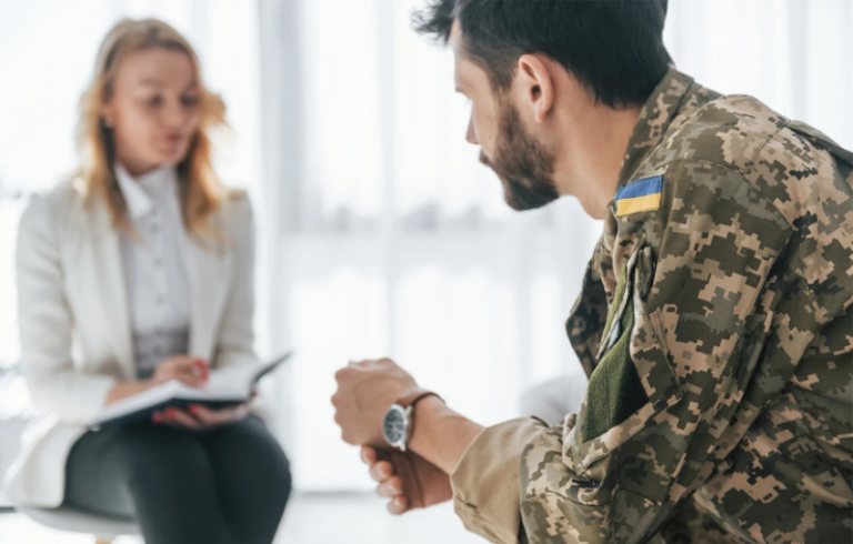 Опитування для ветеранів та ветеранок щодо оцінки якості медичних послуг