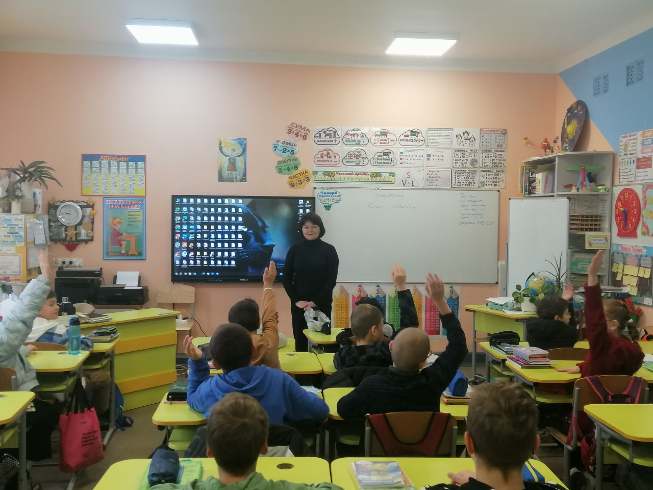 Говоримо з дітьми про дружбу та «Ні» булінгу