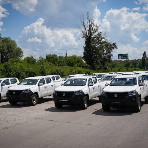 Микола Калашник: Київщина передала 54 нові пікапи 72-гій окремій механізованій бригаді імені Чорних Запорожців