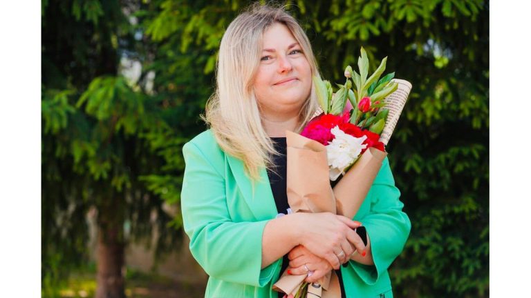 «Ти в темі? В темі!»: як Ірина Губарева створила простір творчості й тепла для громади