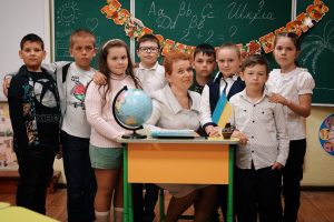 «Йти на роботу з гордістю, а з роботи — з радістю»: історія вчительки початкових класів Наталії Іванівни Сидорак