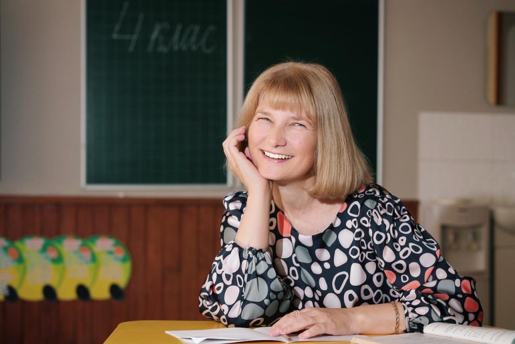 «Усі професії починаються з учителя»: Наталія Олександрівна Чабан про покликання, дитячі обійми та любов до школи